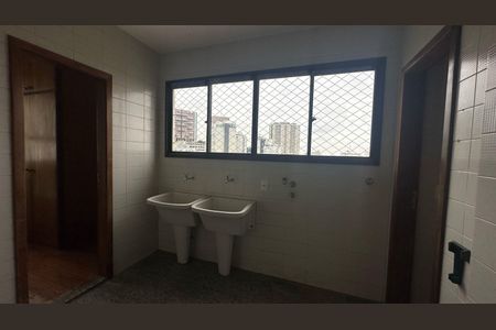 Apartamento à venda com 180m², 3 quartos e 4 vagasÁrea de Serviço