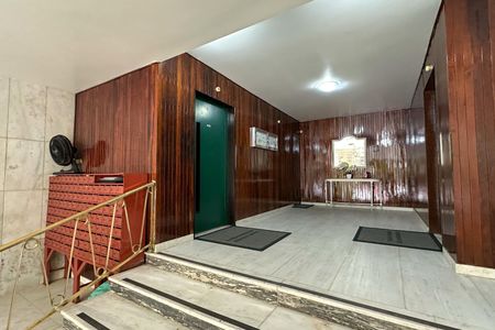 Apartamento à venda com 70m², 3 quartos e sem vagaEntrada