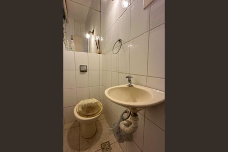 Apartamento à venda com 70m², 3 quartos e sem vagaLavabo