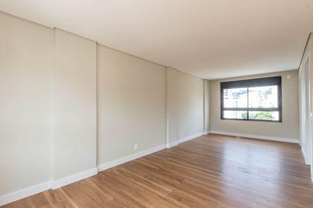 Apartamento à venda com 214m², 3 quartos e 3 vagas Apartamento à venda com 214m², 3 quartos e 3 vagasSuíte 3