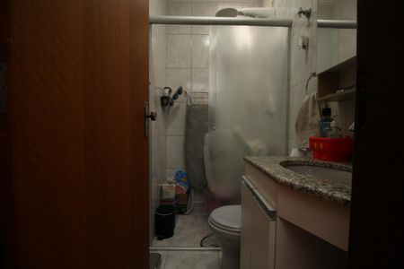 Casa de condomínio à venda com 84m², 2 quartos e 2 vagasBanheiro 2