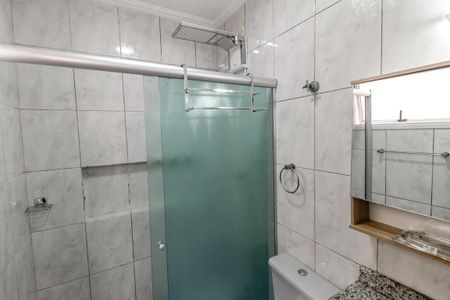 Casa de condomínio para alugar com 84m², 2 quartos e 2 vagas Casa de condomínio para alugar com 84m², 2 quartos e 2 vagasBanheiro da Suíte