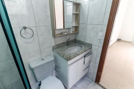 Casa de condomínio para alugar com 84m², 2 quartos e 2 vagas Casa de condomínio para alugar com 84m², 2 quartos e 2 vagasBanheiro da Suíte