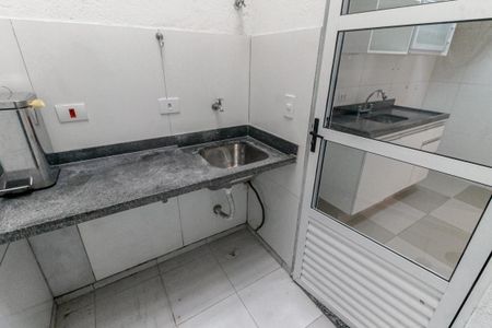 Casa de condomínio para alugar com 84m², 2 quartos e 2 vagas Casa de condomínio para alugar com 84m², 2 quartos e 2 vagasÁrea de Serviço