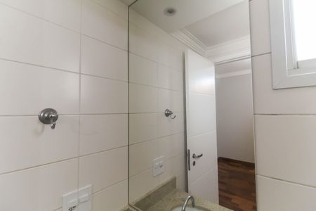 Apartamento à venda com 134m², 3 quartos e 1 vagaBanheiro Suíte 2