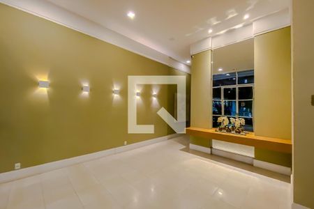 Apartamento à venda com 134m², 3 quartos e 1 vagaHall