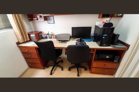 Apartamento à venda com 110m², 3 quartos e 1 vagaEscritório