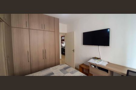 Apartamento à venda com 110m², 3 quartos e 1 vagaQuarto 2