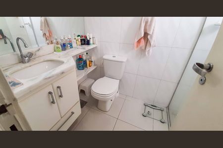 Apartamento à venda com 110m², 3 quartos e 1 vagaBanheiro da Suíte