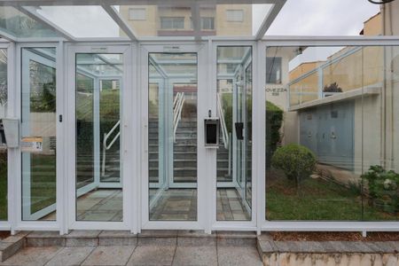 Apartamento à venda com 58m², 1 quarto e 1 vagaFachada do condomínio