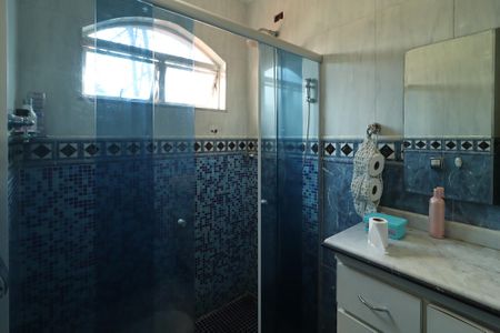 Casa à venda com 233m², 5 quartos e 2 vagas Casa à venda com 233m², 5 quartos e 2 vagasBanheiro 1