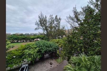 Apartamento à venda com 225m², 4 quartos e 3 vagas Apartamento à venda com 225m², 4 quartos e 3 vagasVista da Varanda