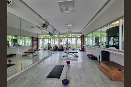 Apartamento à venda com 225m², 4 quartos e 3 vagas Apartamento à venda com 225m², 4 quartos e 3 vagasÁrea comum