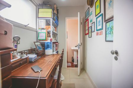 Apartamento para alugar com 65m², 2 quartos e 1 vaga Apartamento para alugar com 65m², 2 quartos e 1 vagaQuarto de Serviço