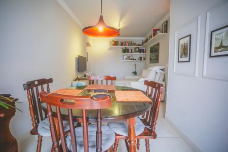 Apartamento para alugar com 65m², 2 quartos e 1 vaga Apartamento para alugar com 65m², 2 quartos e 1 vagaSala de Estar