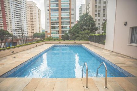 Apartamento para alugar com 65m², 2 quartos e 1 vaga Apartamento para alugar com 65m², 2 quartos e 1 vagaÁrea comum - Piscina