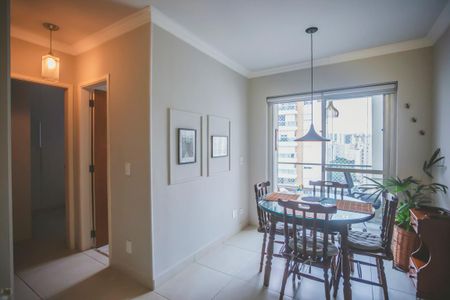 Apartamento para alugar com 65m², 2 quartos e 1 vaga Apartamento para alugar com 65m², 2 quartos e 1 vagaSala de Estar