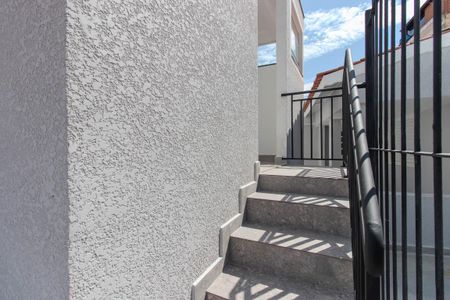 Apartamento para alugar com 50m², 1 quarto e sem vaga Apartamento para alugar com 50m², 1 quarto e sem vagaEscada