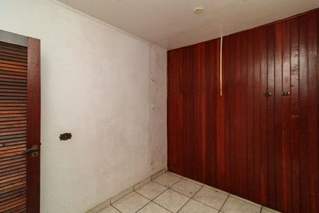 Casa à venda com 260m², 4 quartos e 3 vagasQuarto