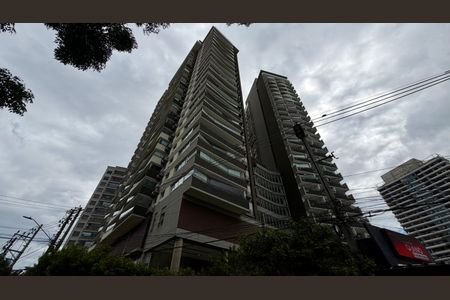 Apartamento à venda com 61m², 2 quartos e 1 vagaFachada