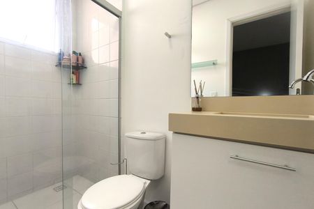 Casa de condomínio para alugar com 118m², 3 quartos e 2 vagasBanheiro 