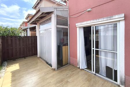 Casa de condomínio para alugar com 118m², 3 quartos e 2 vagasQuintal