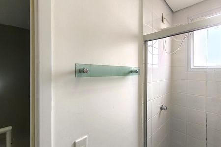 Casa de condomínio para alugar com 118m², 3 quartos e 2 vagasBanheiro 