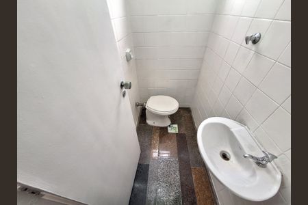 Apartamento à venda com 75m², 2 quartos e 1 vagaBanheiro de serviço