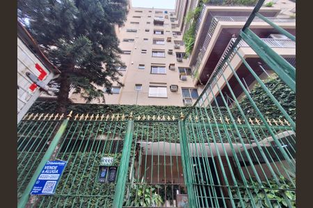 Apartamento à venda com 75m², 2 quartos e 1 vagaFachada