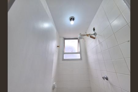Apartamento à venda com 75m², 2 quartos e 1 vagaBanheiro de serviço