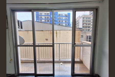 Apartamento à venda com 75m², 2 quartos e 1 vagaVaranda