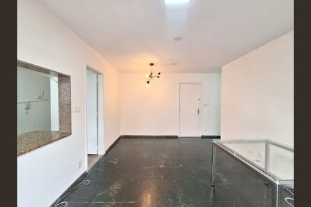 Apartamento à venda com 75m², 2 quartos e 1 vagaSala
