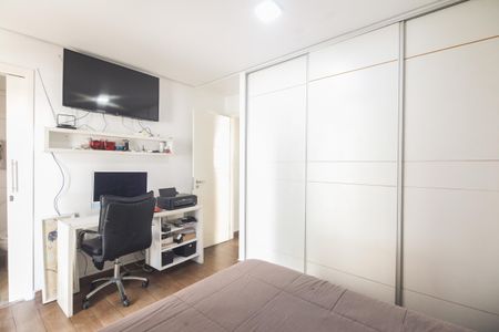 Apartamento à venda com 73m², 2 quartos e 2 vagas Apartamento à venda com 73m², 2 quartos e 2 vagasSuíte