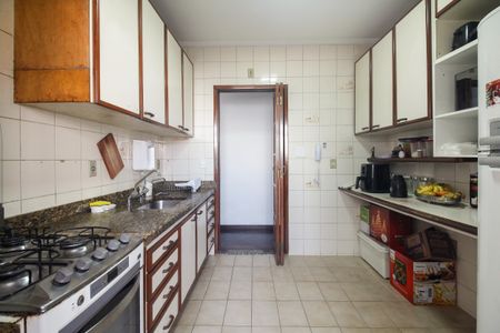 Apartamento à venda com 73m², 2 quartos e 2 vagas Apartamento à venda com 73m², 2 quartos e 2 vagasCozinha