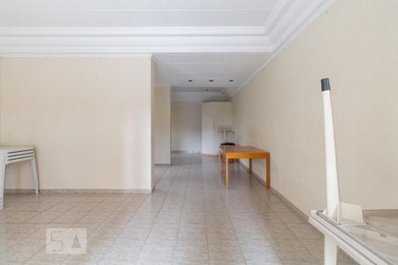 Apartamento à venda com 73m², 2 quartos e 2 vagas Apartamento à venda com 73m², 2 quartos e 2 vagasCondomínio - Salão de Festas