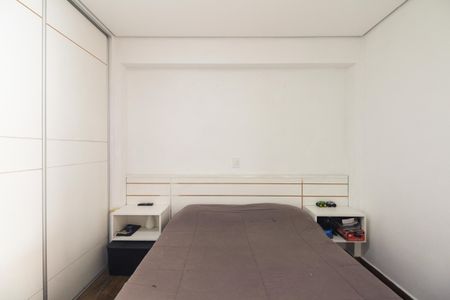 Apartamento à venda com 73m², 2 quartos e 2 vagas Apartamento à venda com 73m², 2 quartos e 2 vagasSuíte