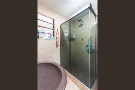 Casa à venda com 400m², 3 quartos e 2 vagasBanheiro 2