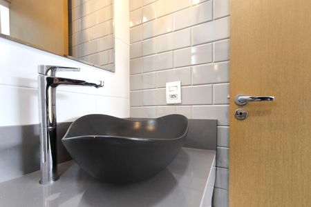 Apartamento para alugar com 77m², 2 quartos e 2 vagasBanheiro 2