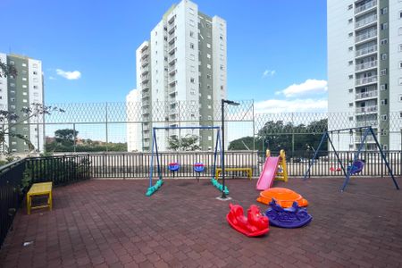 Apartamento para alugar com 77m², 2 quartos e 2 vagasÁrea comum - Playground