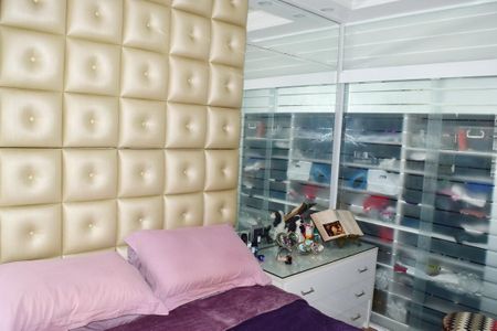 Apartamento à venda com 143m², 3 quartos e 2 vagasQuarto 1