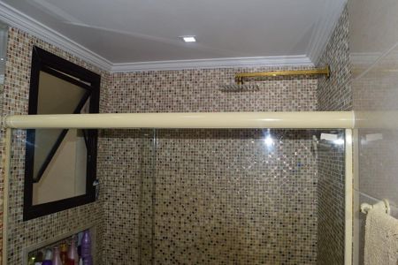 Apartamento à venda com 143m², 3 quartos e 2 vagasBanheiro 