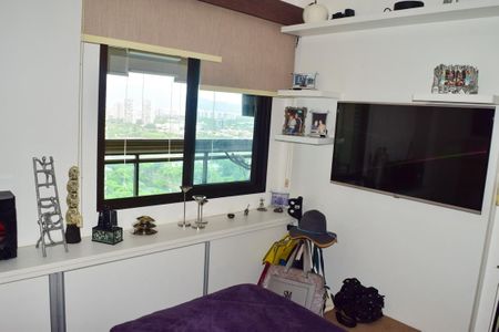 Apartamento à venda com 143m², 3 quartos e 2 vagasSuíte