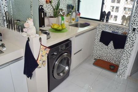 Apartamento à venda com 143m², 3 quartos e 2 vagasÁrea de Serviço