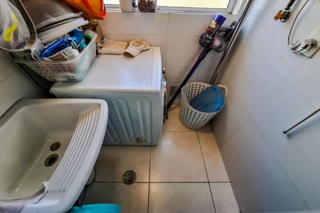 Apartamento para alugar com 62m², 2 quartos e 1 vaga Apartamento para alugar com 62m², 2 quartos e 1 vagaÁrea de Serviço