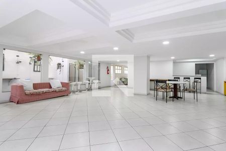 Apartamento para alugar com 37m², 1 quarto e 1 vaga Apartamento para alugar com 37m², 1 quarto e 1 vagaÁrea comum - Salão de festas