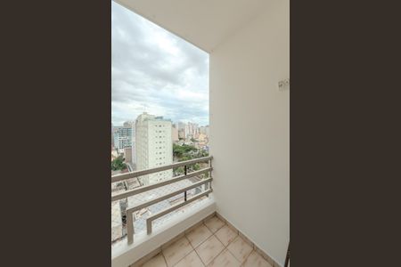 Apartamento para alugar com 37m², 1 quarto e 1 vaga Apartamento para alugar com 37m², 1 quarto e 1 vagaSacada