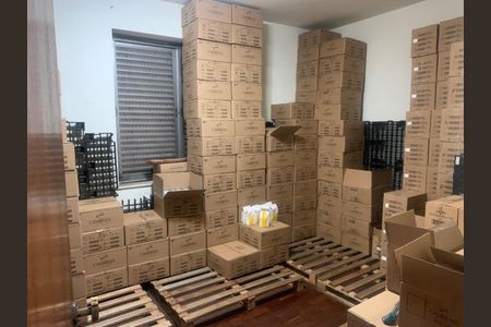 Casa à venda com 168m², 7 quartos e 2 vagasSegundo quarto no primeiro nivel