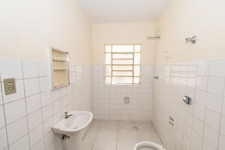 Apartamento para alugar com 100m², 2 quartos e sem vagaBanheiro