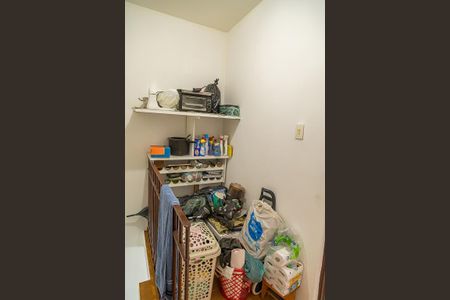 Casa à venda com 180m², 5 quartos e 2 vagasCorredor da Casa 2