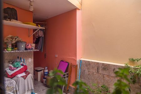 Casa à venda com 180m², 5 quartos e 2 vagasVista da Sala da Casa 2